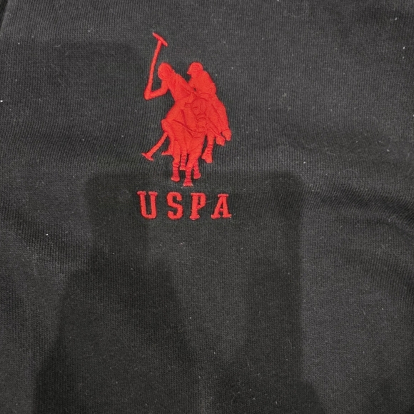 U.S. Polo Sweater With Red Large Logo - Picture 4 of 5